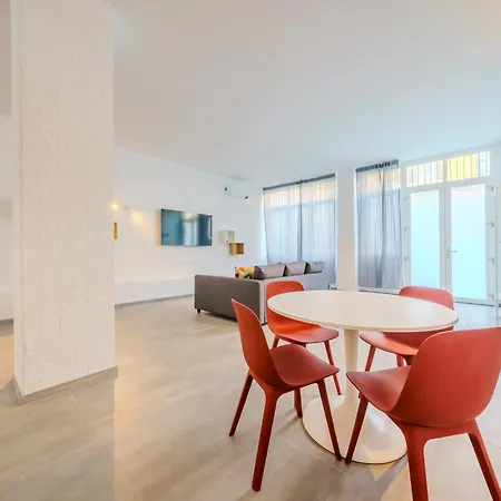 Apartment Casa Stadera - Metro Abbiategrasso & Parking *